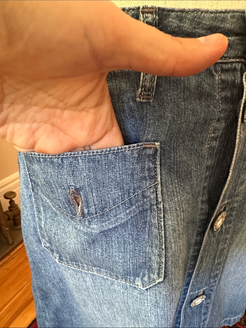 Levi's 100% Cotton Lightweight Button-Front Denim Skirt - Picture 6 of 13